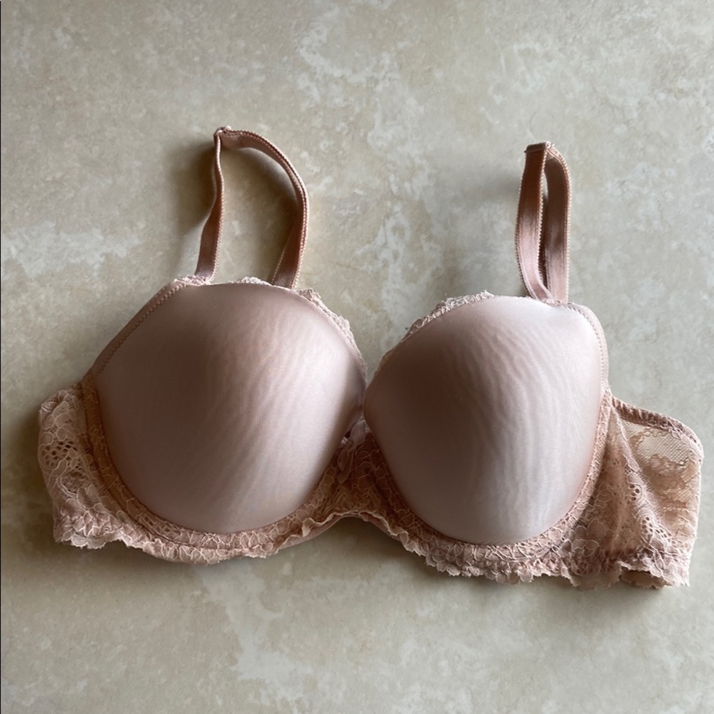 Victoria’s Secret Dream Angels padded nude lace bra size 36C, gentle used